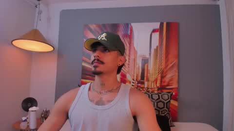 Luke Taylor online show from December 17, 11:17 am