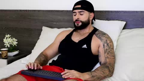 Lukhas f4f online show from October 4, 1:36 am