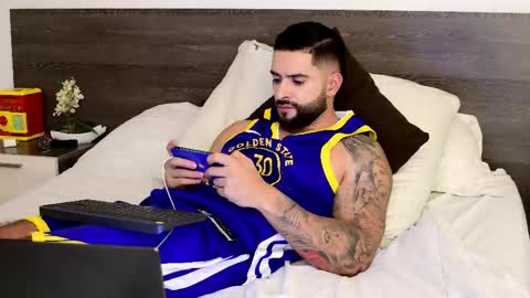 Lukhas f4f online show from September 19, 2:16 am