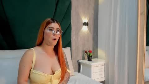 Luli Jones online show from November 7, 11:23 am