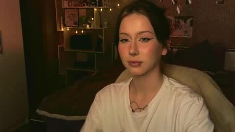 lullypopa online show from February 10, 5:49 pm