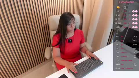 Snapshot of lulu_072 chatting on February 24, 12:05 pm lulu online show from February 24, 12:05 pm