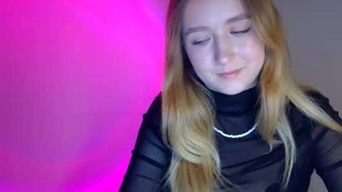 Lulu Baby18 online show from October 3, 9:23 pm