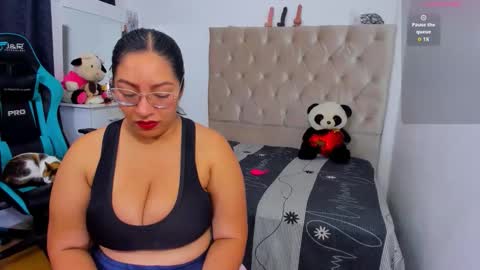  ferrer   online show from December 1, 2:37 pm