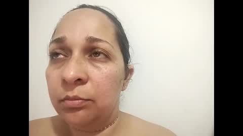  Lulu  online show from November 10, 9:17 pm