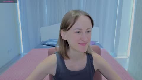 Lily online show from September 19, 10:30 am