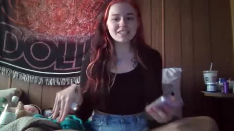 Connie online show from February 1, 2:13 pm