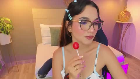 L U M A online show from October 22, 2:48 am