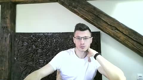 Andrew independent model 2000-0000 CET daily online show from May 11, 12:56 pm