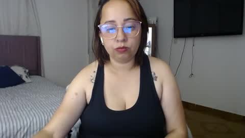 Snapshot of lumi_84 chatting on January 30, 2:06 am LUMI online show from January 30, 2:06 am