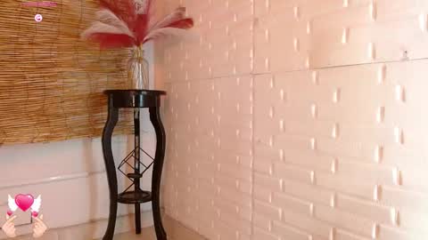 Luna online show from February 25, 5:22 am