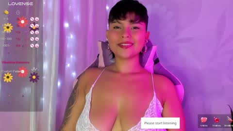 Snapshot of luna__cute chatting on December 10, 2:27 am Luna online show from December 10, 2:27 am