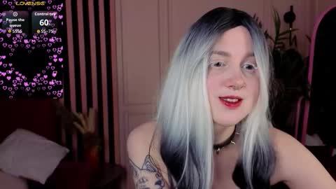 Snapshot of luna__light chatting on September 20, 9:29 pm Luna online show from September 20, 9:29 pm
