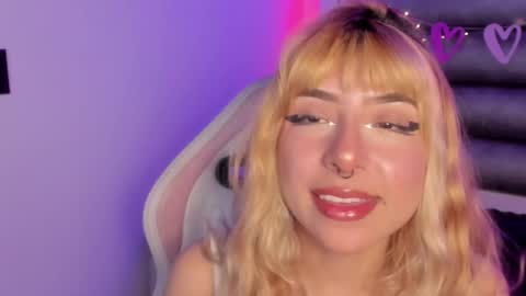 luna online show from February 18, 9:03 pm