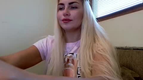 luna_blazer online show from October 24, 11:44 am