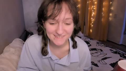 Snapshot of luna_cosmic chatting on January 9, 1:45 pm Luna online show from January 9, 1:45 pm