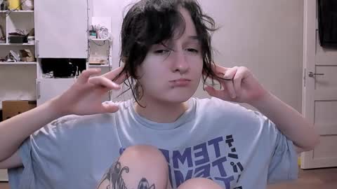 Snapshot of luna_cosmic chatting on January 26, 5:56 am Luna online show from January 26, 5:56 am