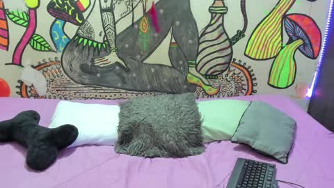Snapshot of luna_gc chatting on January 10, 12:38 am luna_gc online show from January 10, 12:38 am