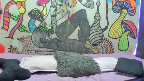 Snapshot of luna_gc chatting on September 8, 11:26 pm luna_gc online show from September 8, 11:26 pm