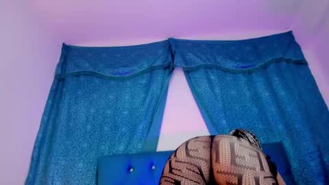Snapshot of luna_hazard chatting on March 11, 1:05 am luna_hazard online show from March 11, 1:05 am