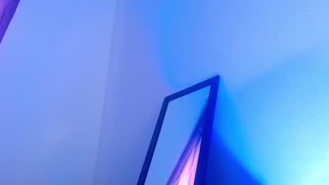 Snapshot of luna_hazard chatting on March 6, 2:40 pm luna_hazard online show from March 6, 2:40 pm