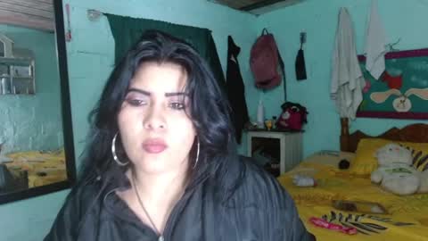 Snapshot of luna_india chatting on March 3, 8:00 pm luna_india online show from March 3, 8:00 pm