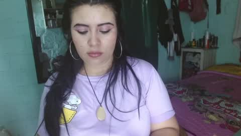 Snapshot of luna_india chatting on March 8, 10:45 pm luna_india online show from March 8, 10:45 pm