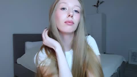 Luna online show from October 20, 7:41 pm