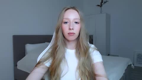 Luna online show from October 11, 7:28 pm