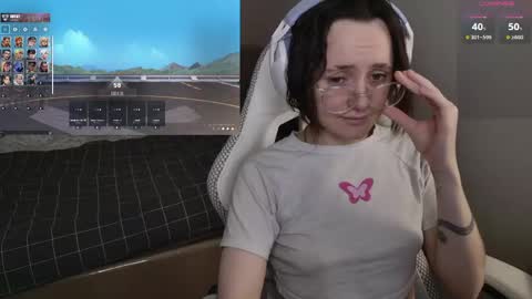 luna_loveeee online show from May 31, 6:31 pm