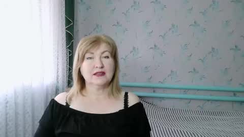 luna_lure11 online show from March 3, 9:27 am