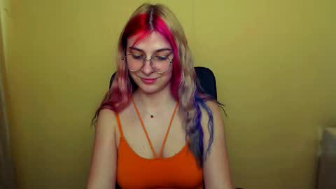 Snapshot of luna_lush_ chatting on February 25, 12:27 pm Luna online show from February 25, 12:27 pm