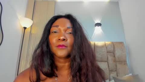 luna moretti online show from September 11, 2:51 pm
