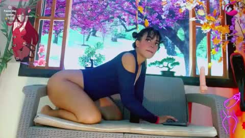 Luna sorni  online show from November 13, 2:20 pm