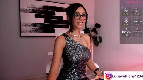 luna online show from March 12, 6:11 pm