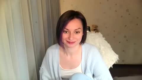 lunaa_bluee online show from May 13, 9:13 pm