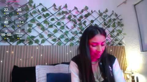 lunaaa_07 online show from May 26, 3:56 am