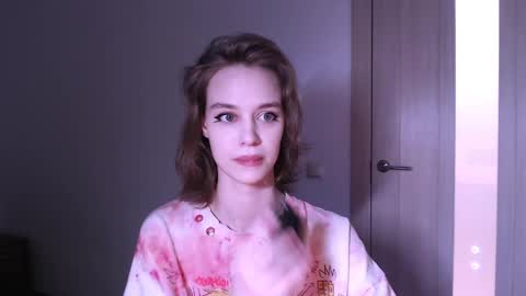 Snapshot of lunaaa_amour chatting on January 21, 11:02 pm Luna online show from January 21, 11:02 pm