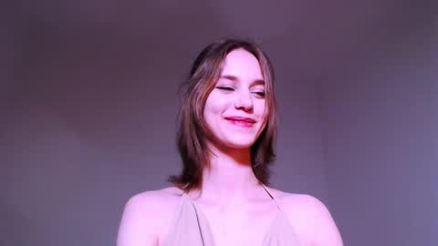 Snapshot of lunaaa_amour chatting on February 9, 1:55 am Luna online show from February 9, 1:55 am