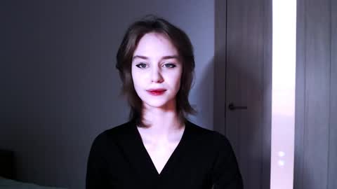 Snapshot of lunaaa_amour chatting on December 29, 5:01 pm Luna online show from December 29, 5:01 pm