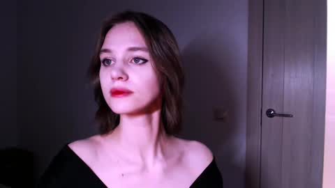 Snapshot of lunaaa_amour chatting on January 13, 10:35 pm Luna online show from January 13, 10:35 pm