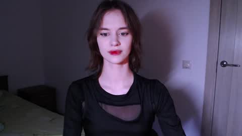 Snapshot of lunaaa_amour chatting on January 14, 11:58 pm Luna online show from January 14, 11:58 pm