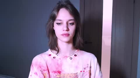 Snapshot of lunaaa_amour chatting on March 2, 7:23 pm Luna online show from March 2, 7:23 pm