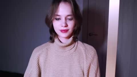Snapshot of lunaaa_amour chatting on December 25, 12:05 am Luna online show from December 25, 12:05 am