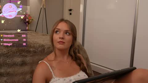 Sophia online show from May 31, 5:12 pm