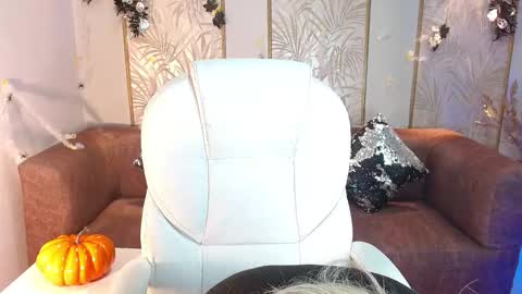 Luna online show from October 29, 4:47 am