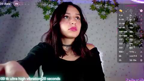 Snapshot of lunacandyy1323 chatting on February 19, 11:36 pm Luna online show from February 19, 11:36 pm