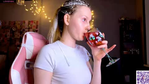 Britney online show from May 24, 8:15 pm