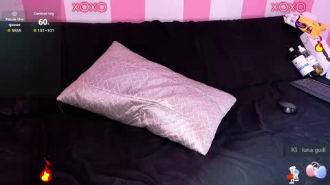 lunagudis online show from April 14, 2:20 pm