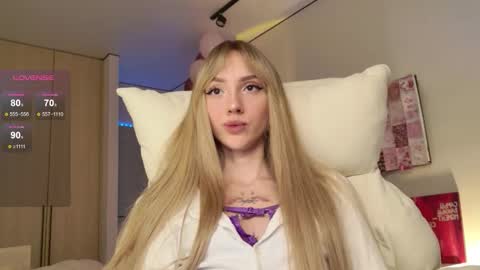 Luna online show from December 1, 12:30 am